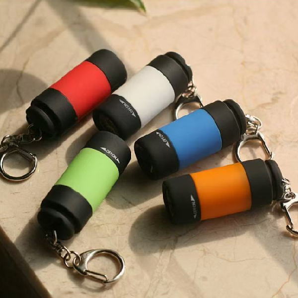 迷你多彩防水手電筒鑰匙圈